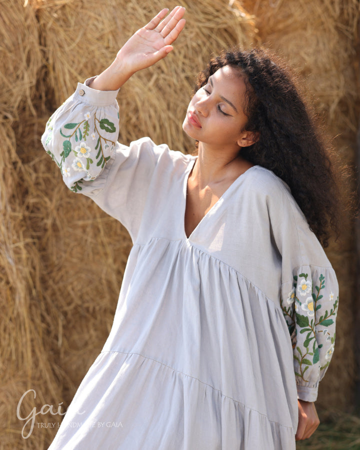 Hand-embroidered linen maxi trapeze dress MORELA Hand-embroidered linen maxi trapeze dress MORELA