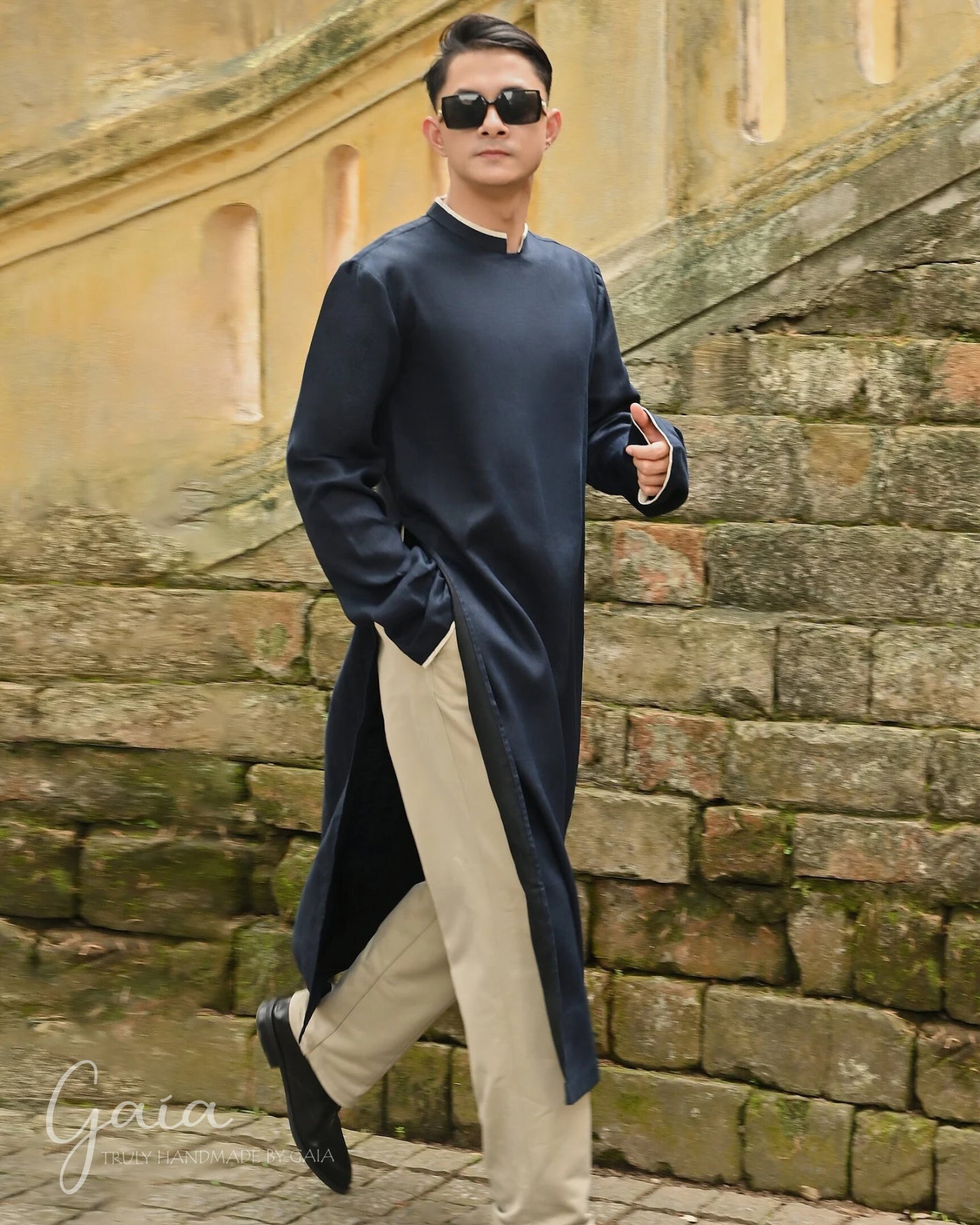 Linen Vietnamese Ao Dai for men – MadebyGaia