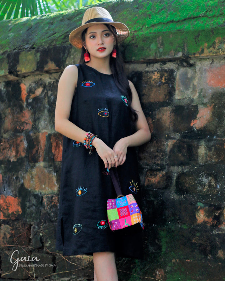 Shift linen dress with handmade embroidery LUCIA Shift linen dress with handmade embroidery LUCIA