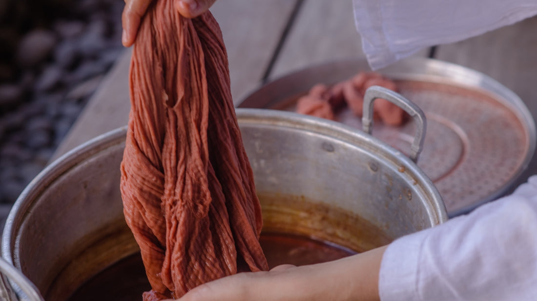 How to dye linen fabric: A step-by-step guide MadebyGaia How to dye linen fabric: A step-by-step guide MadebyGaia