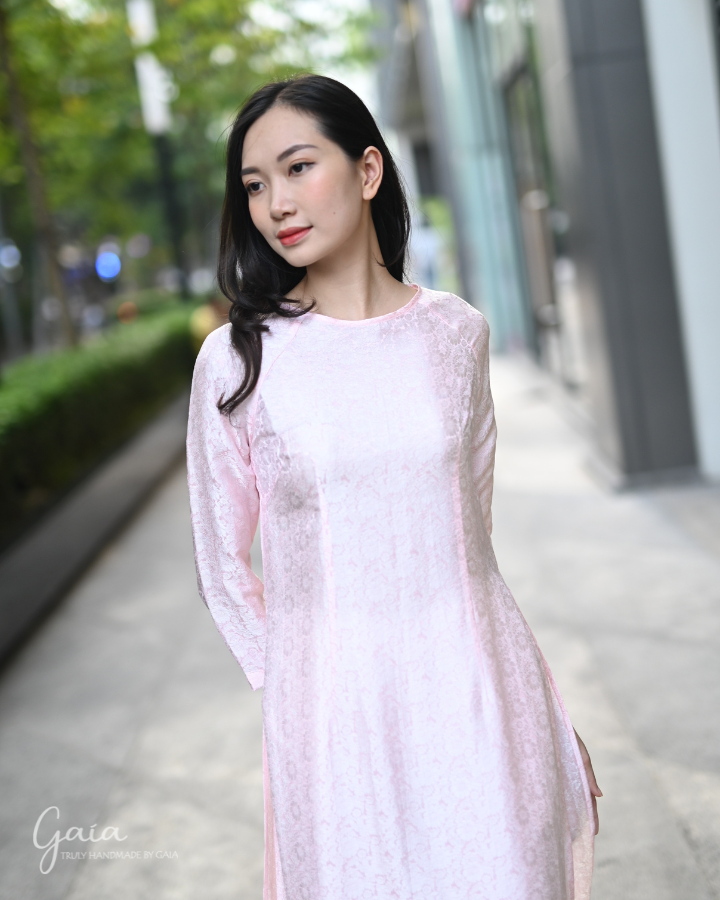 Blush pink mulberry silk Vietnamese dress