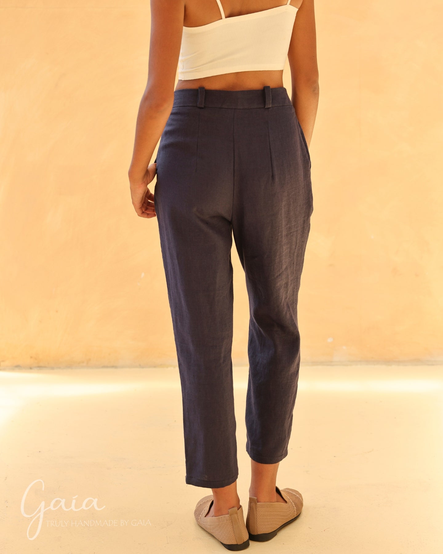 Cropped linen pants