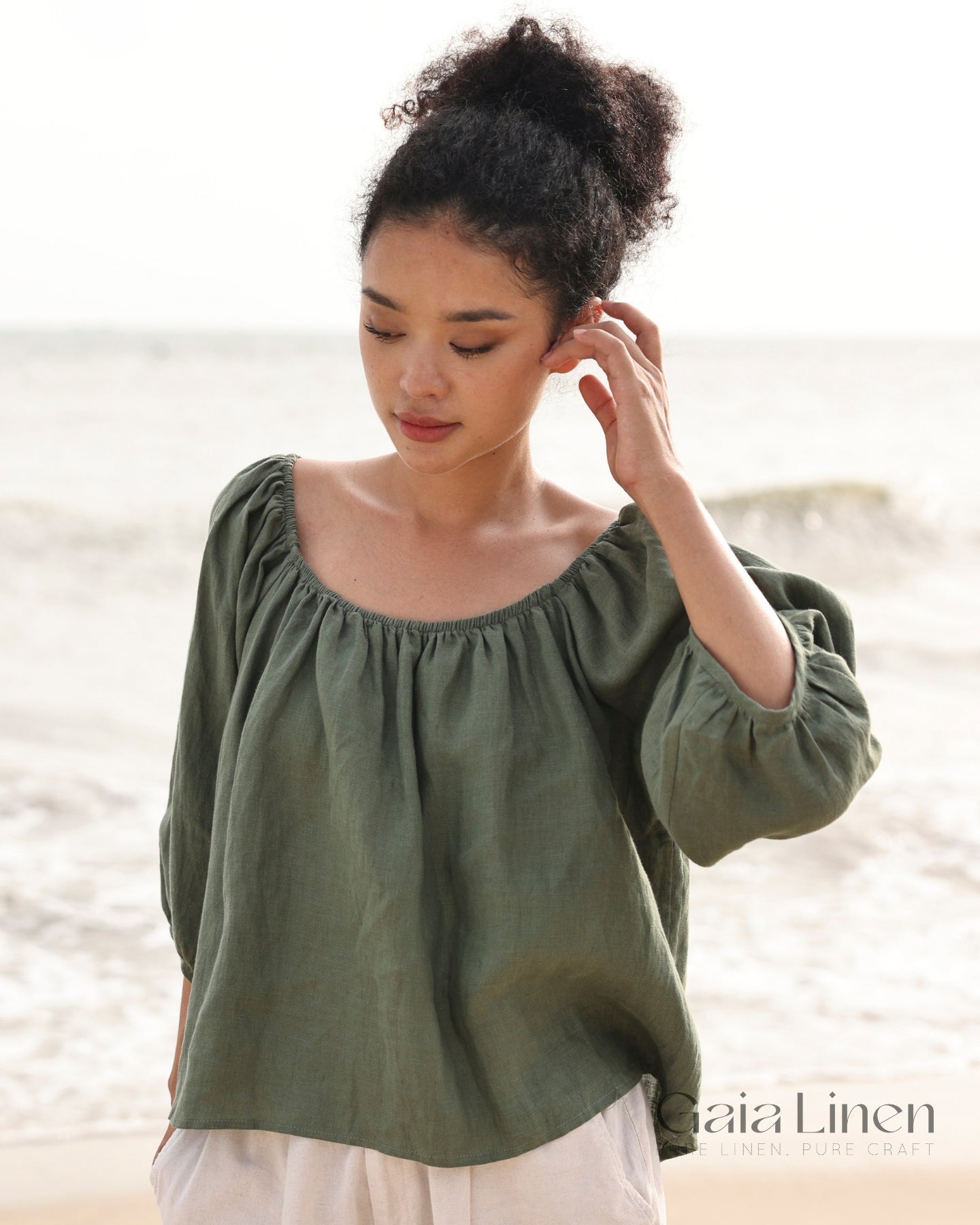 Elastic shoulder linen top