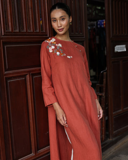 Hand-embroidered floral linen ao dai
