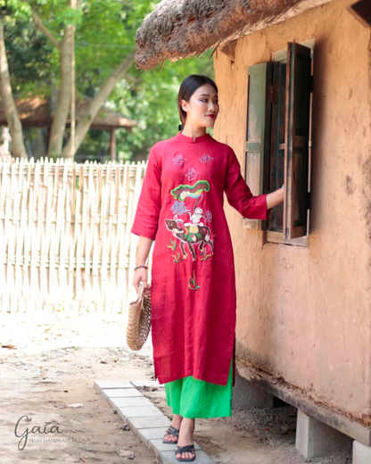 Hand-embroidered linen Ao Dai elegant