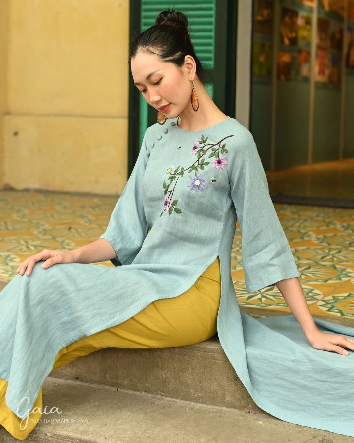 Hand embroidered linen custom Ao Dai