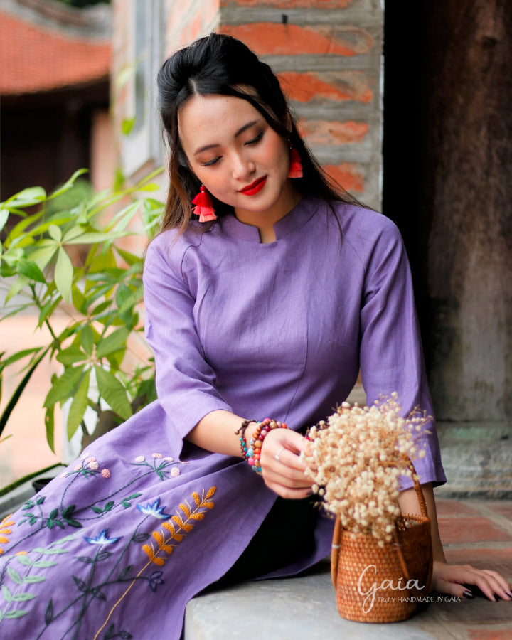 Hand-embroidered linen purple Ao Dai