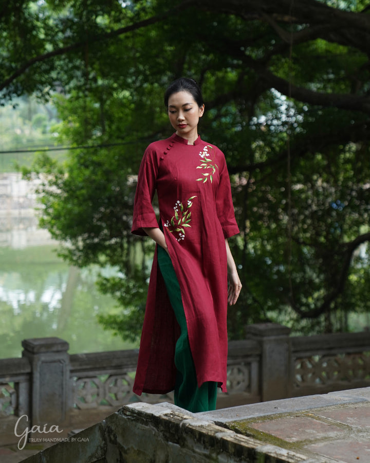 Hand-embroidered red linen Ao Dai