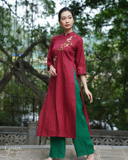 Hand-embroidered red linen Ao Dai