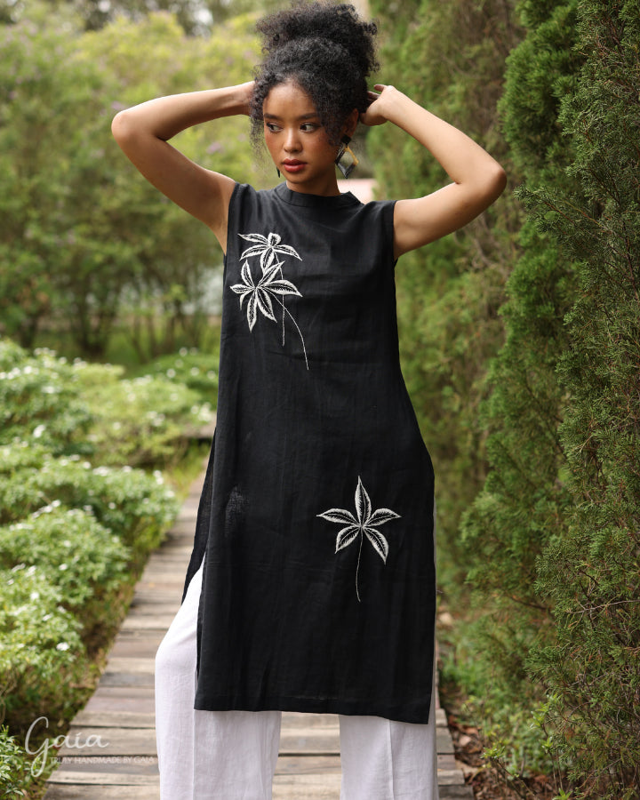 Hand-embroidered Vietnamese dress women ELA-W40