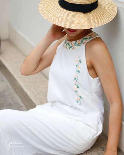 Hand embroidered White linen dress MARTA Hand embroidered White linen dress MARTA