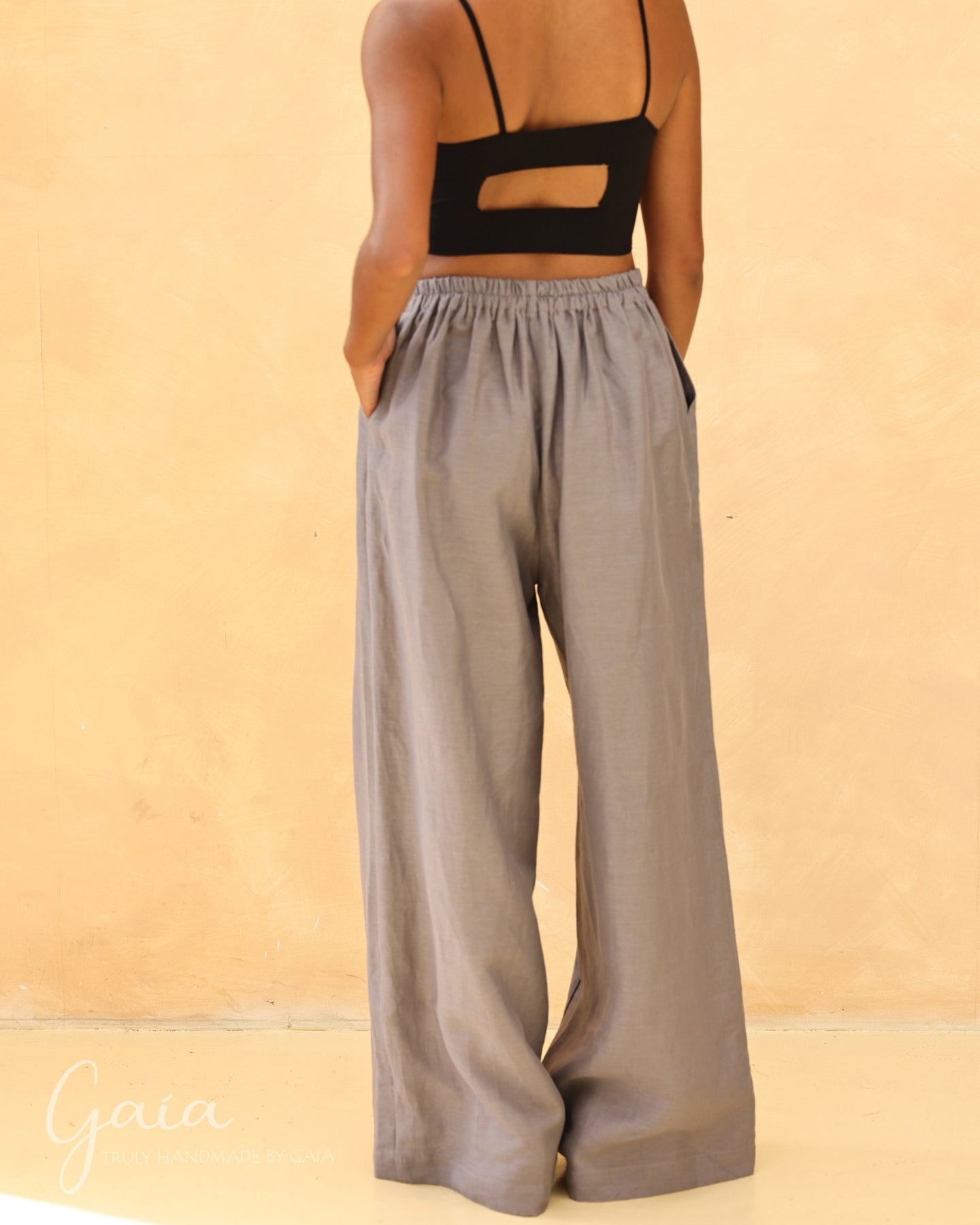 High-waisted linen trousers