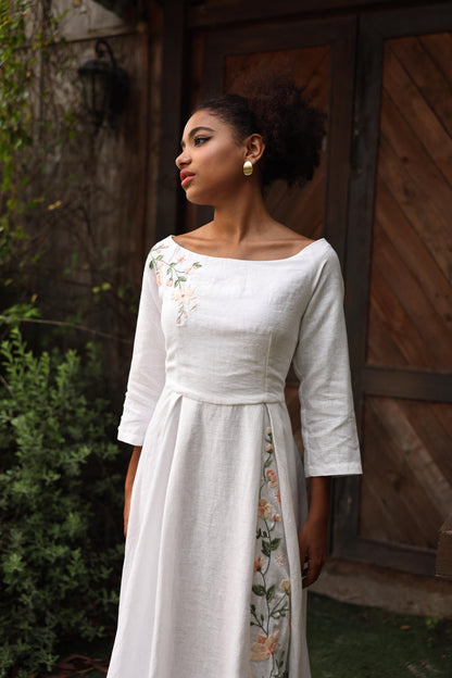 OLIVIA | Linen Wedding Dress | Boat Neck, Three-Quarter Sleeves & Slit | MADE TO MEASURE