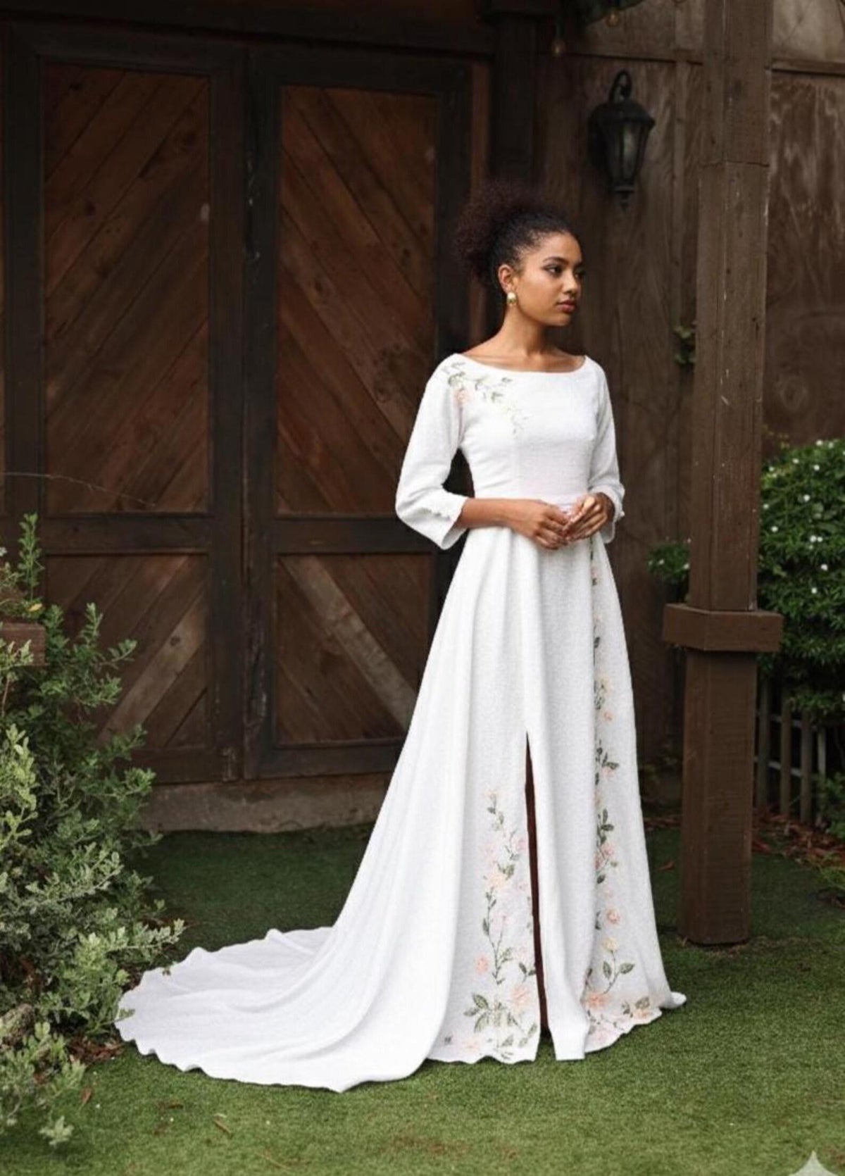 OLIVIA | Linen Wedding Dress | Boat Neck, Three-Quarter Sleeves & Slit | MADE TO MEASURE