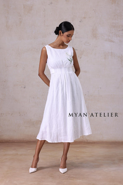 MAELI | Boat Neck Linen Wedding Dress | Made to Measure
