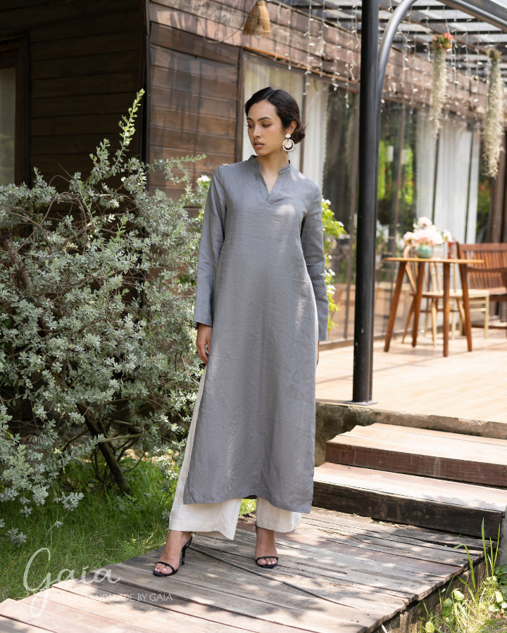 Linen Ao Dai modern Vietnamese dress