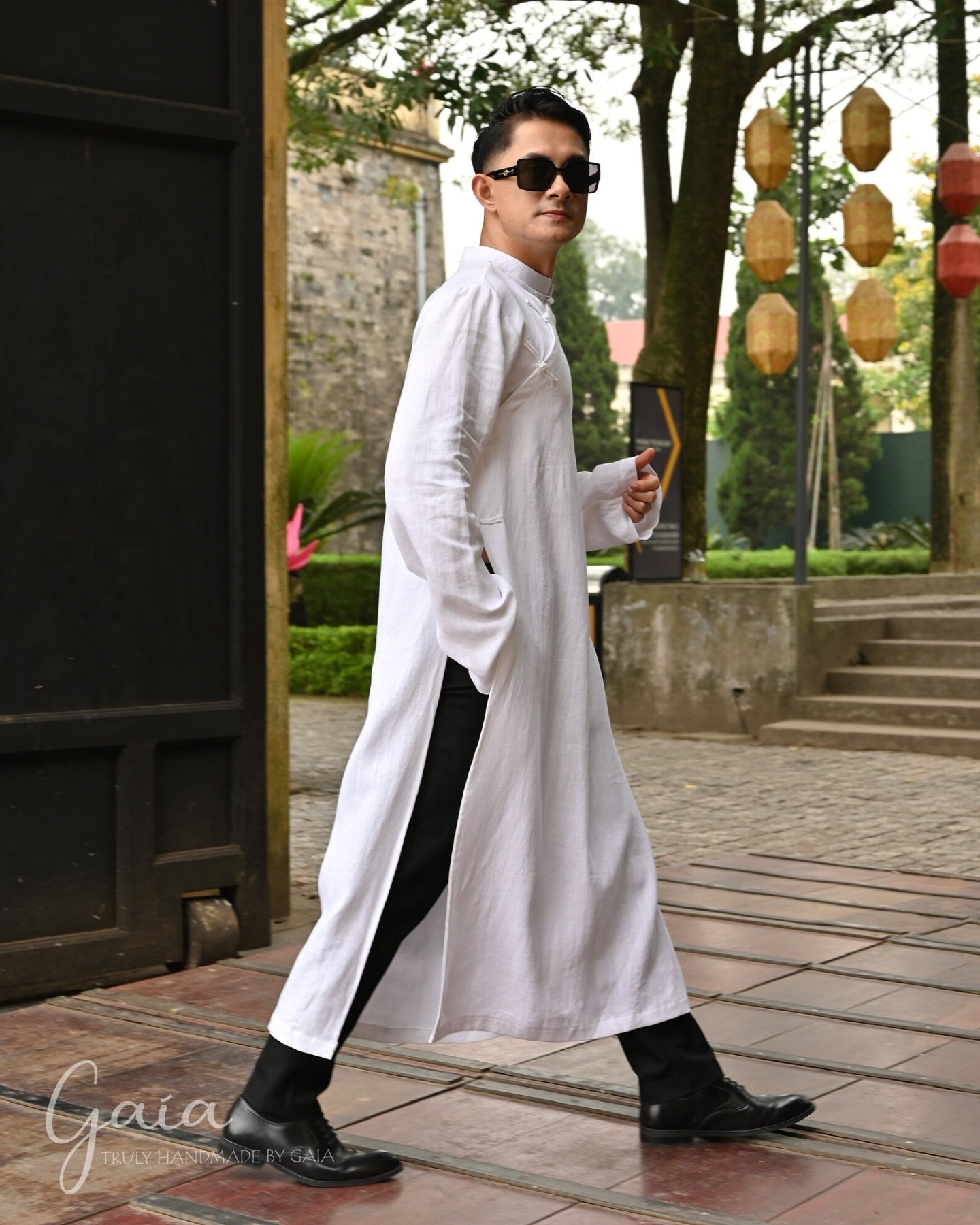 Linen Ao Dai Vietnamese dress men – MadebyGaia
