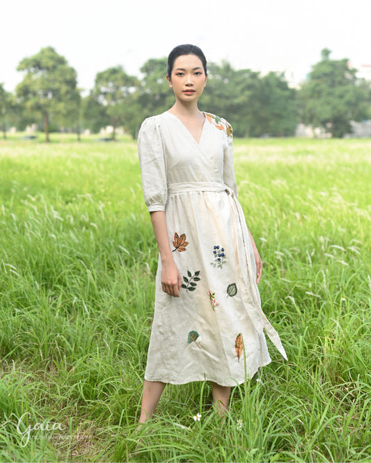 Linen dress tie waist with handmade embroidery