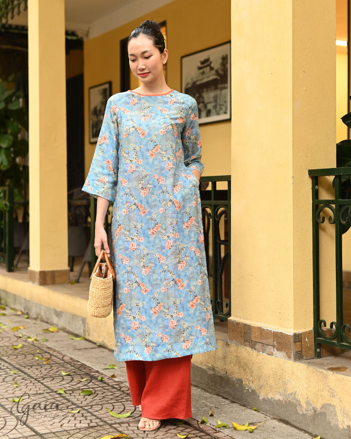 Linen floral Vietnamese national dress