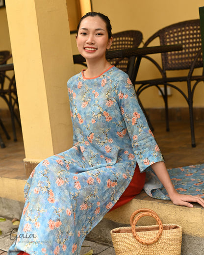 Linen floral Vietnamese national dress