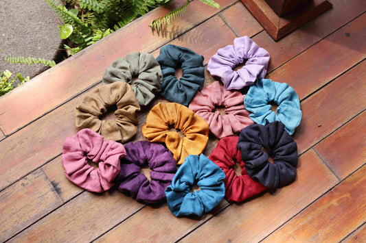 Linen hair scrunchie