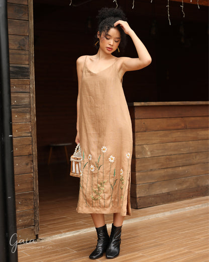 Linen hand-embroidered dress maxi 