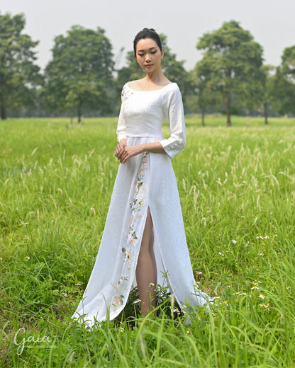 Linen hand-embroidered wedding gown