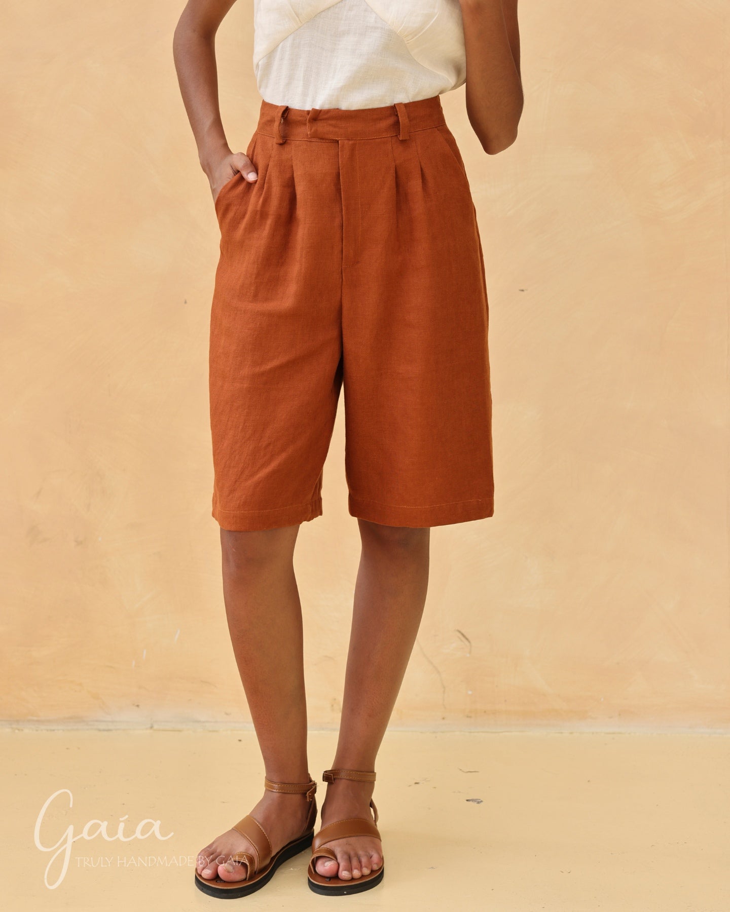 Linen high rise shorts