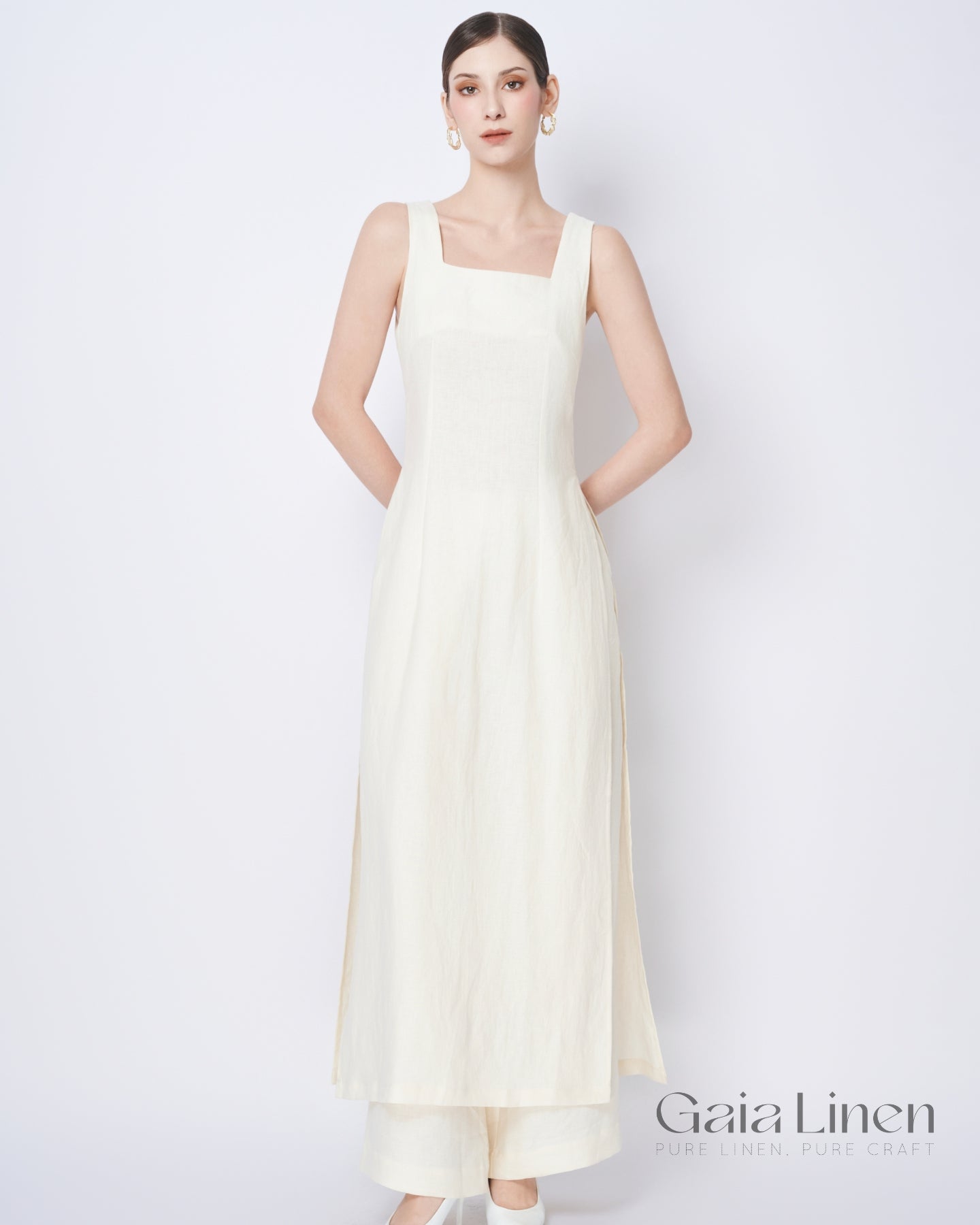 Linen long sleeveless tunics