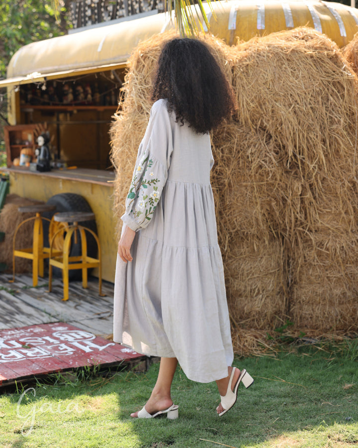 Hand-embroidered linen maxi trapeze dress MORELA Hand-embroidered linen maxi trapeze dress MORELA