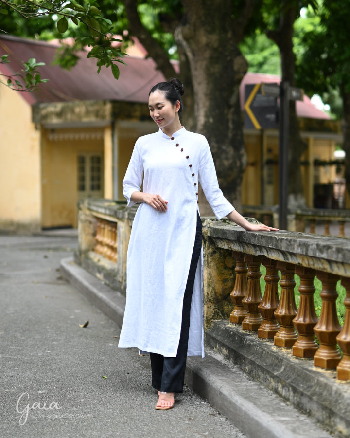 Linen modern Ao Dai dress