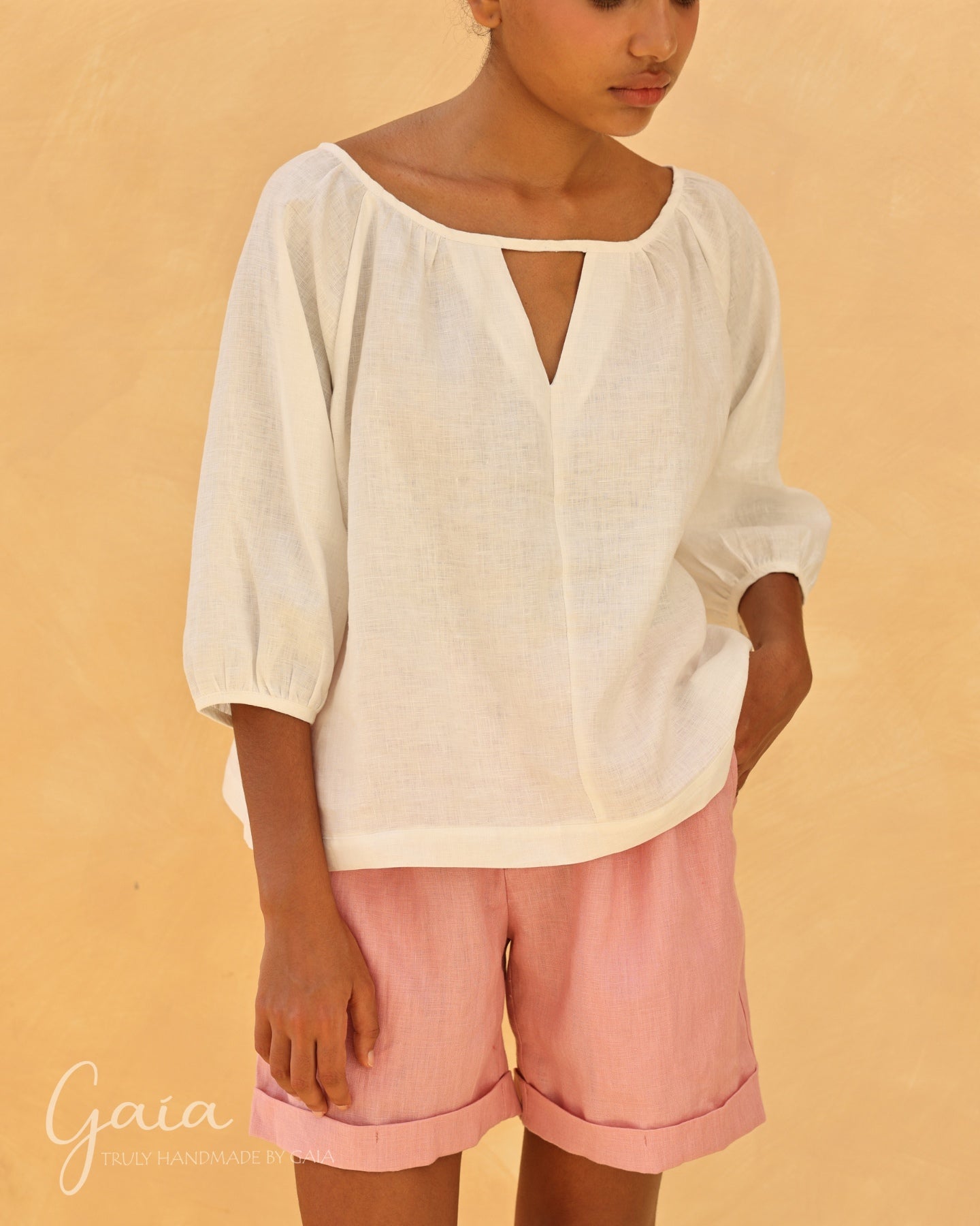 Linen puffed sleeve top