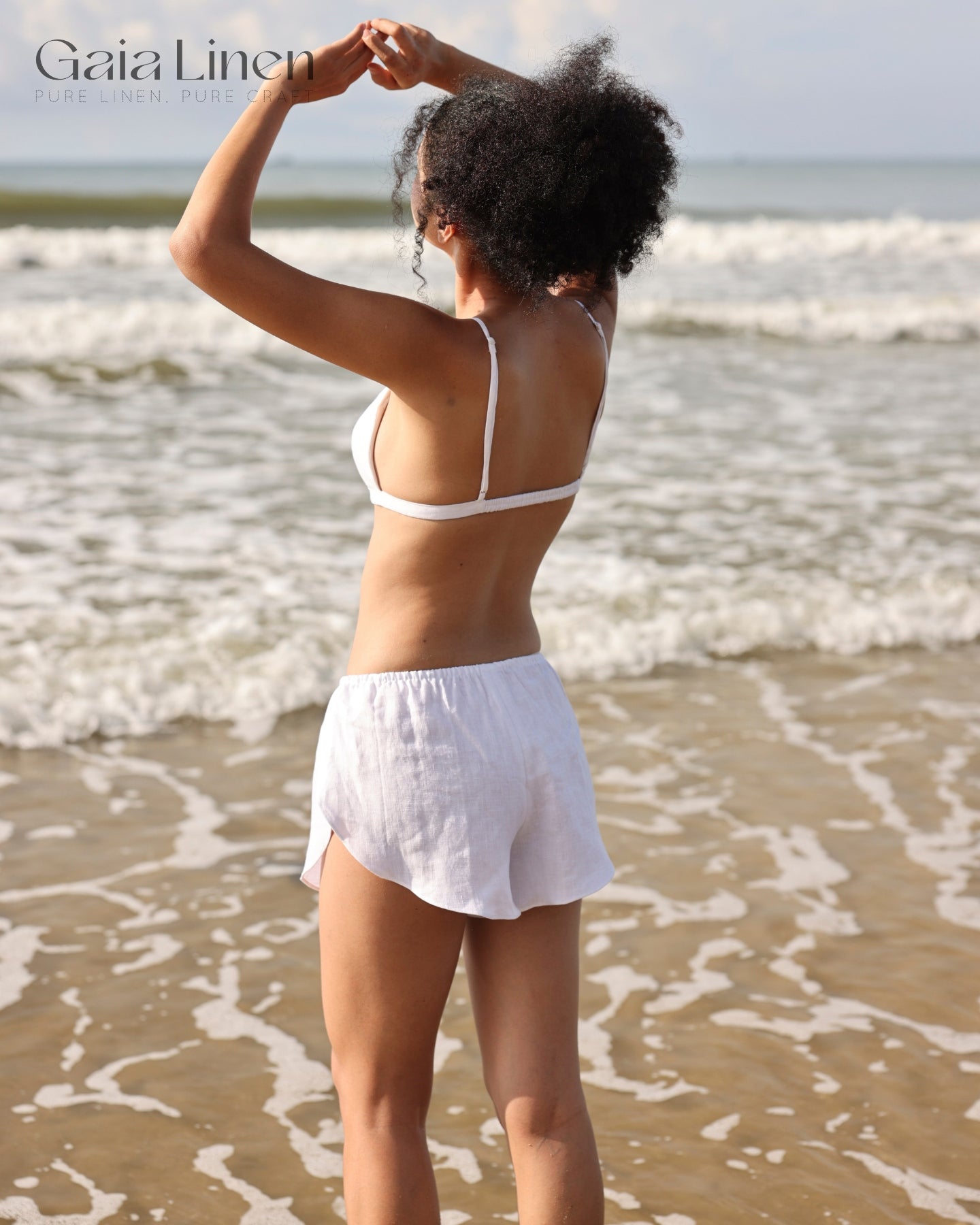 Linen shorts and bra set