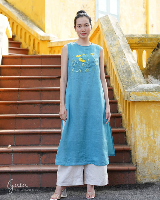 Linen sleeveless Ao Dai Vietnam