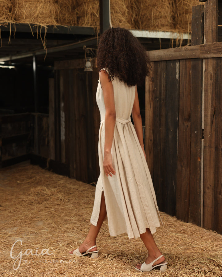 Linen sleeveless linen shirt dress