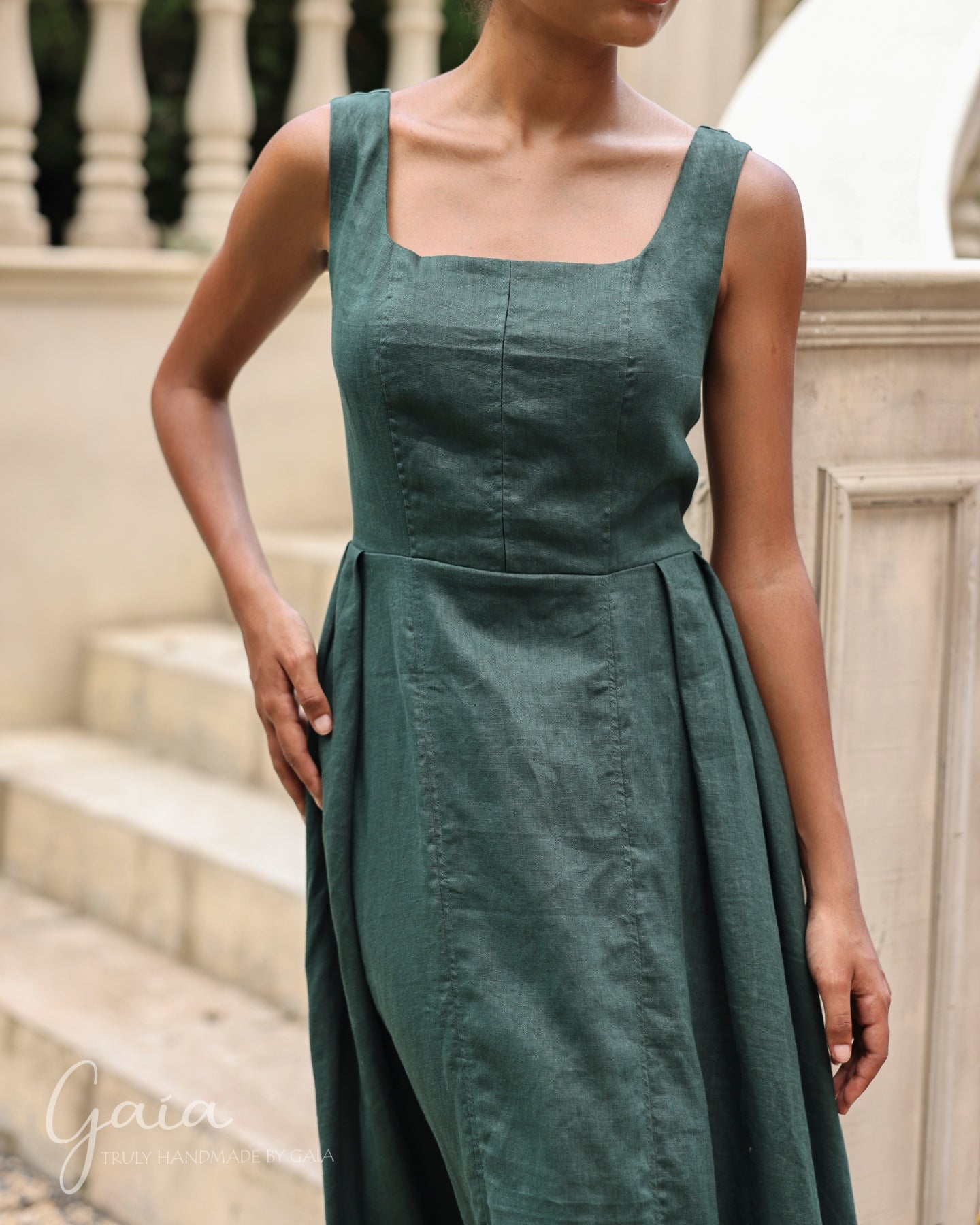 Linen square neck sleeveless dress