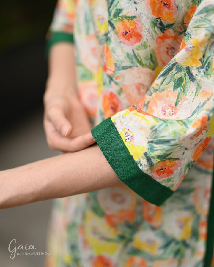 Linen traditional Vietnamese gown