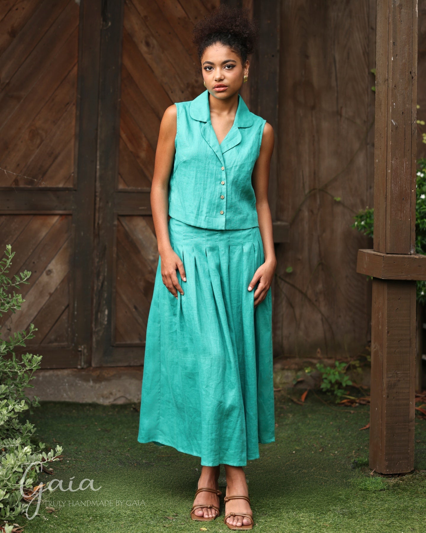 Linen vest and skirt set