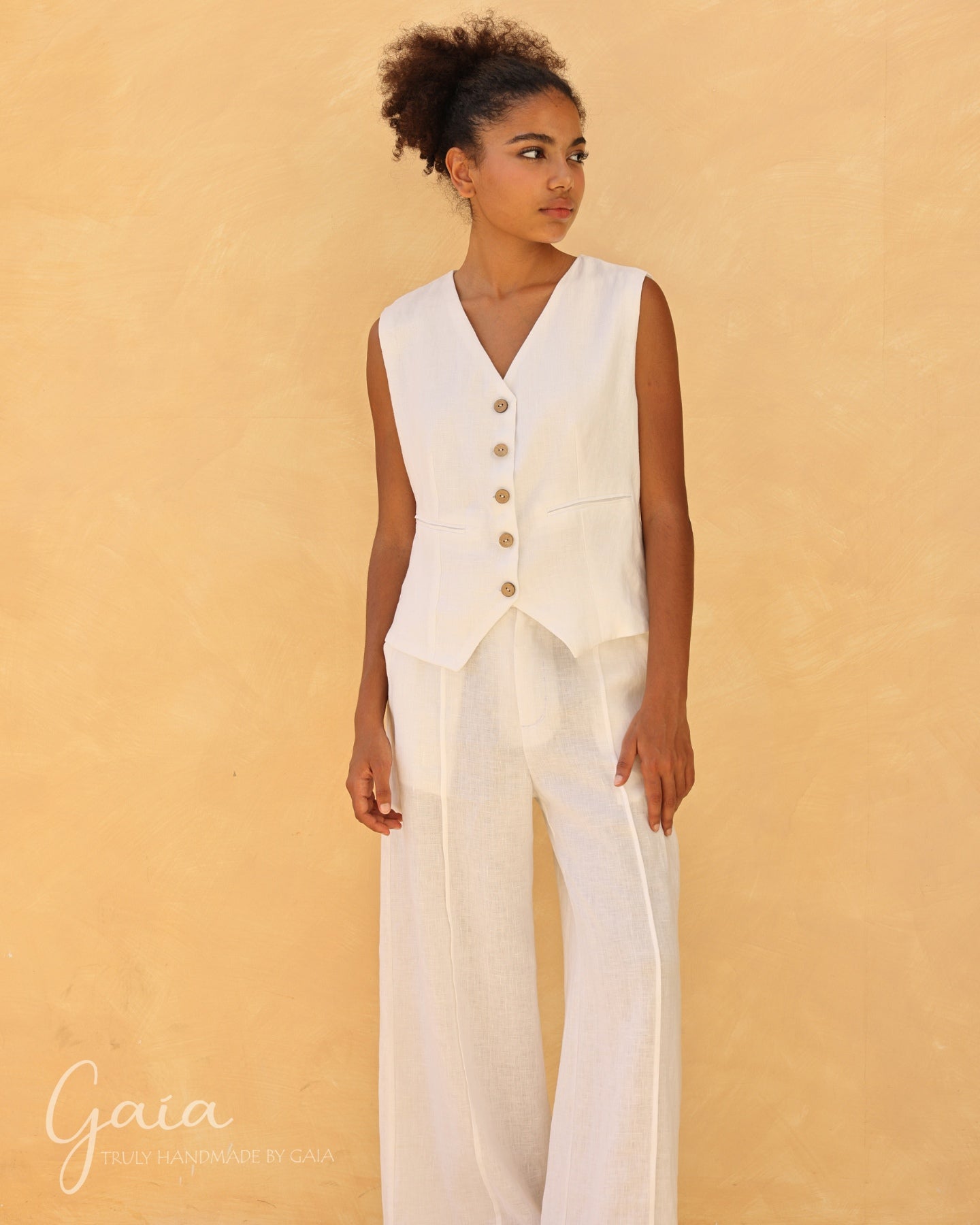 Linen vest and trousers set 