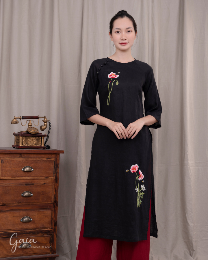 Linen Vietnamese custom dress 