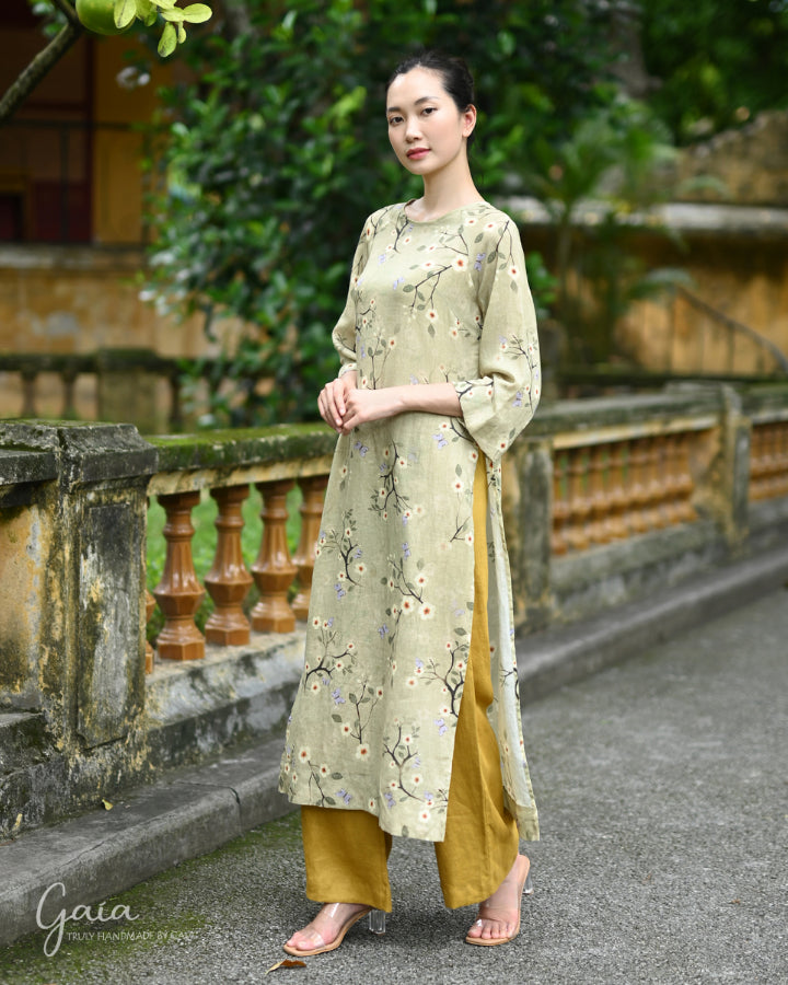 Linen Vietnamese traditional dress female