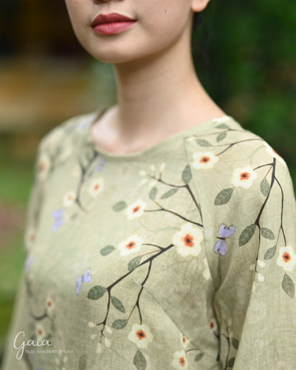 Linen Vietnamese traditional dress female