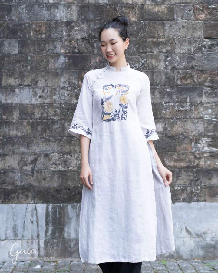 Linen wedding vietnamese dress