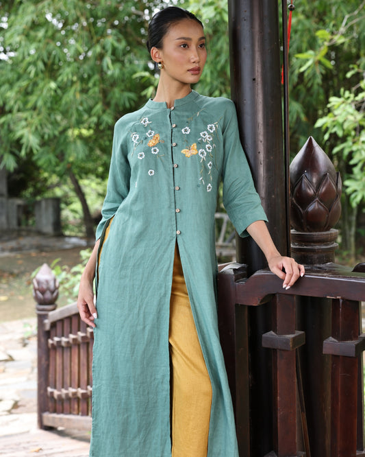 Long embroidered linen tunic