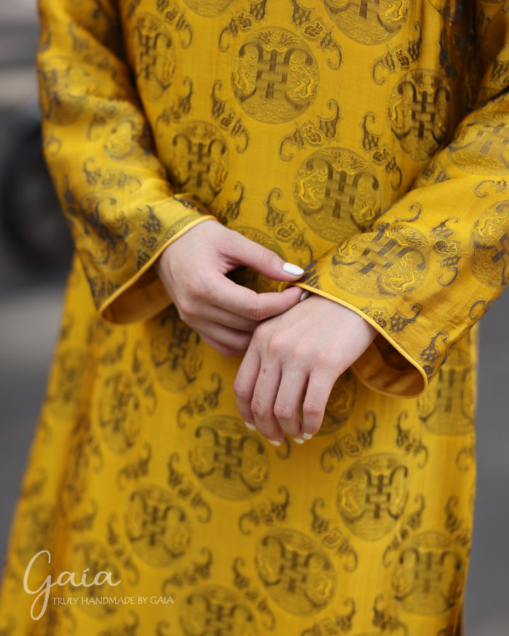 Mulberry silk beautiful Ao Dai