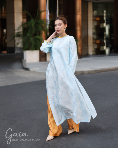 Mulberry silk casual Vietnamese dress