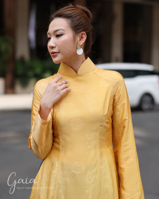 Mulberry silk traditional Vietnamese fashion