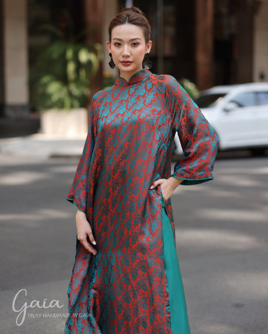 Mulberry silk Vietnamese long dress