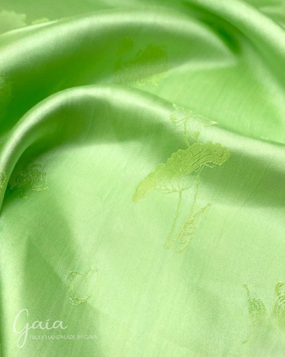 Organic mulberry silk fabric