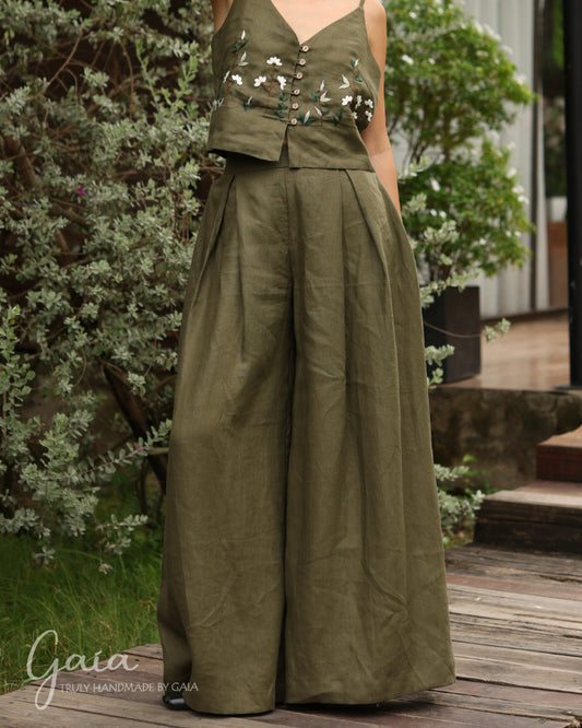 Pleated linen pants 